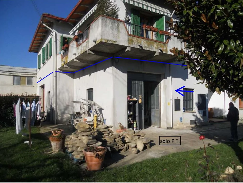 Laboratorio, magazzino, area urbana e terreni a Bibbiena (AR) - 007