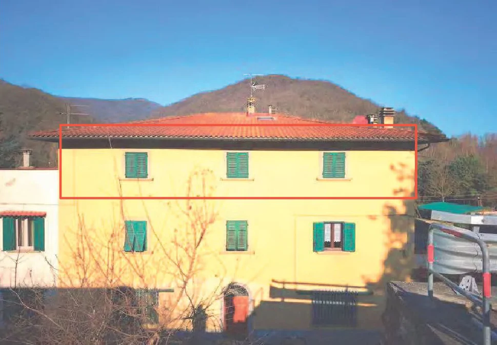 Appartamento con terrazze e soffitta in Rufina, località Contea