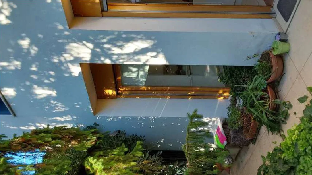 Casa unifamiliare terra-cielo con autorimessa e scoperto esclusivo a Padova