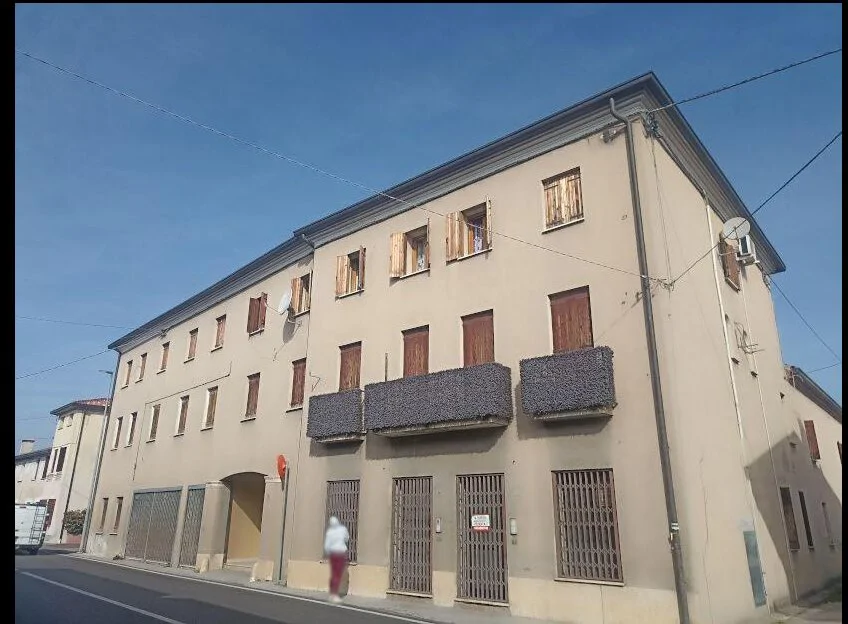Appartamento con autorimessa in Tezze sul Brenta