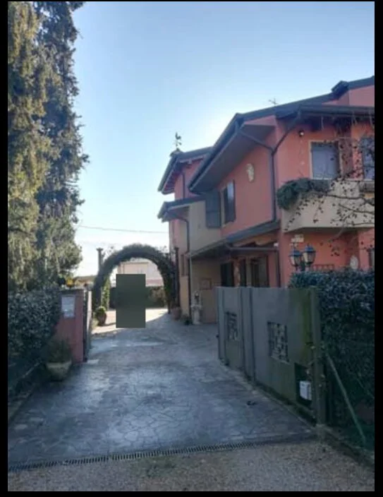 Abitazione unifamiliare con autorimessa e area esclusiva a Grisignano di Zocco