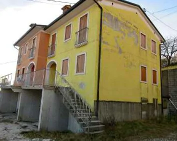 Abitazione bifamiliare in costruzione a Lusiana Conco