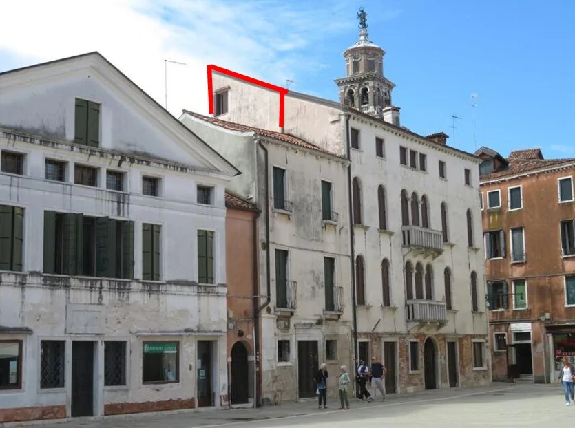 Appartamento piano terra in Palazzo Grifalconi