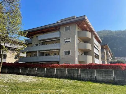 Impianto fotovoltaico 33,81 kW e due lastrici solari con depositi