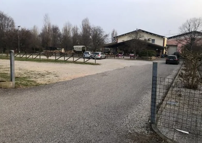 Agrigelateria con portici e terreni agricoli in Palazzolo di Sona - 003