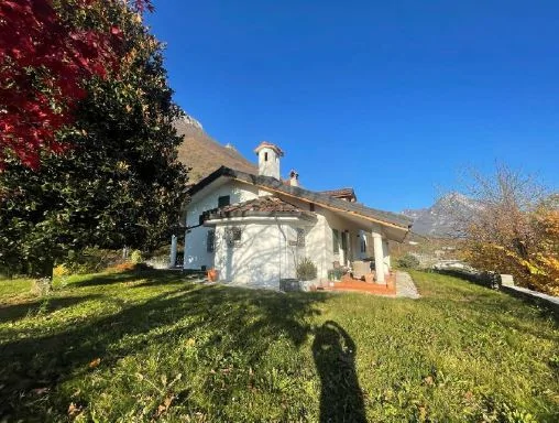Villa unifamiliare a Belluno, località Safforze Fiammoi