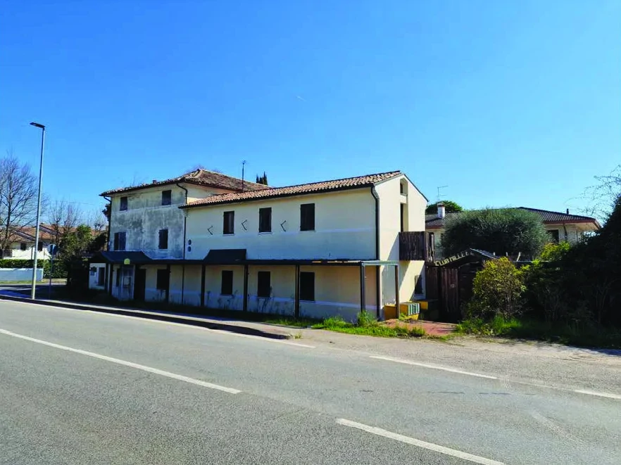 Complesso immobiliare a Montebelluna, Via Castellana 177