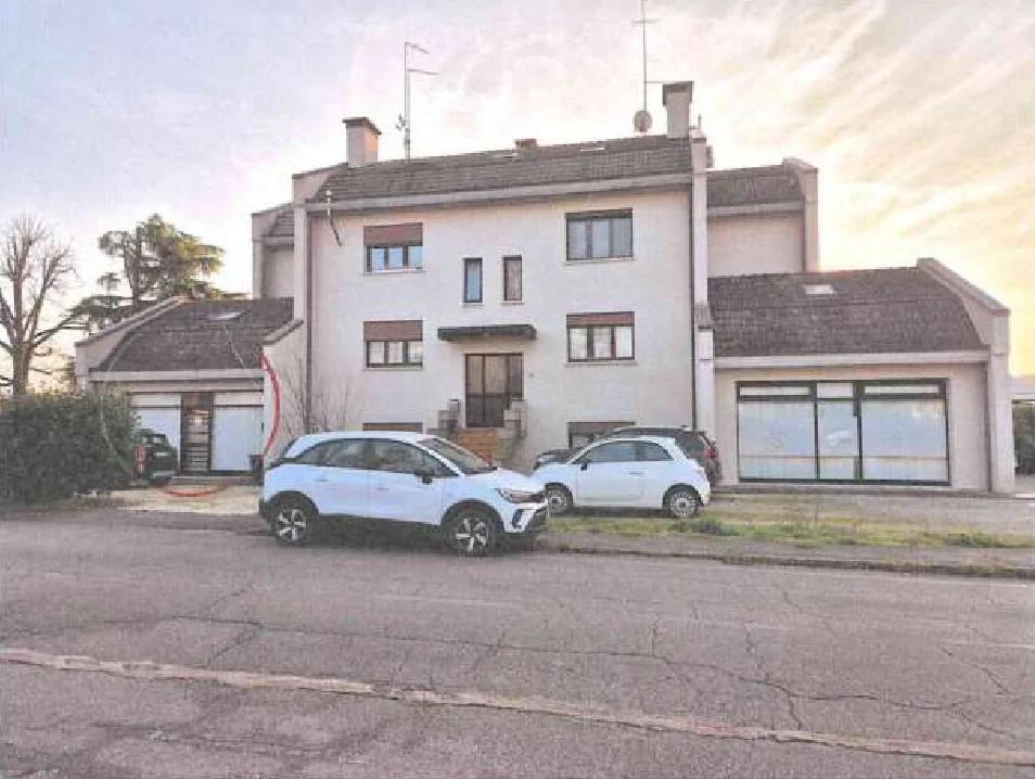 Ufficio ex negozio a Meolo, Losson della Battaglia - 002